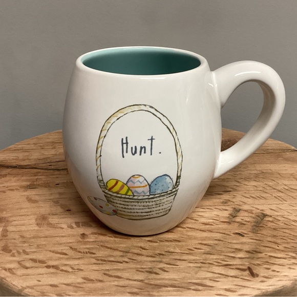 Rae Dunn Other - 🟡 Vintage Rae Dunn “Hunt” - Beautiful Easter Mug / Cup for your Coffee or Tea